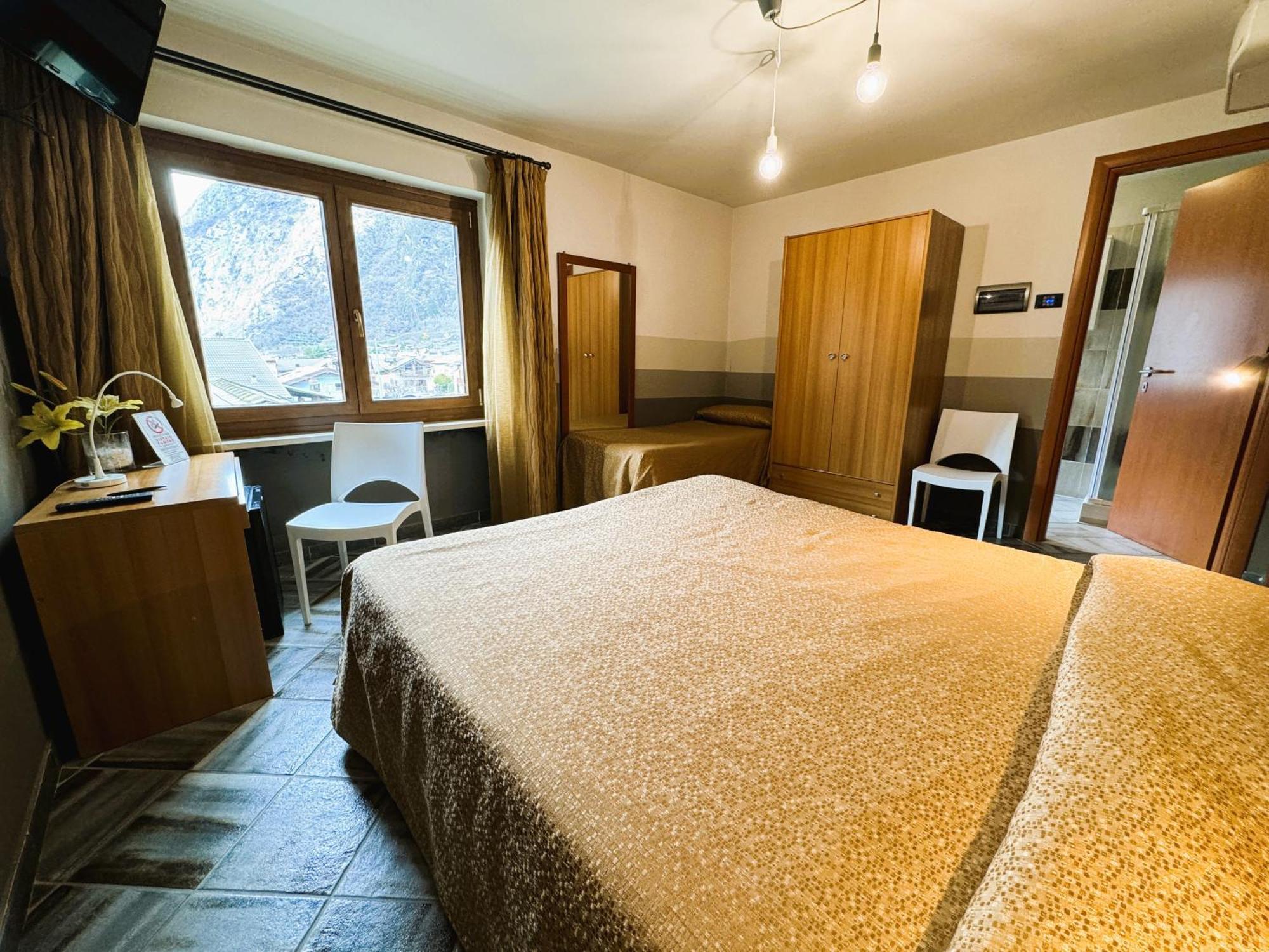 Hotel&Restaurant Armanac De Toubie Arnad Zewnętrze zdjęcie