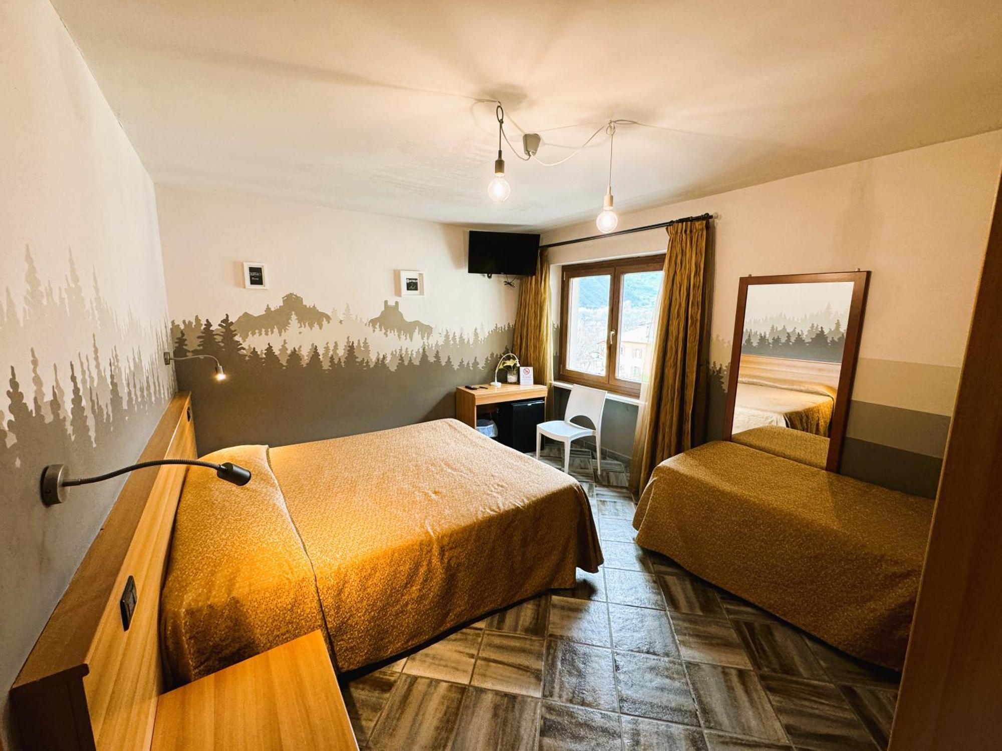 Hotel&Restaurant Armanac De Toubie Arnad Zewnętrze zdjęcie