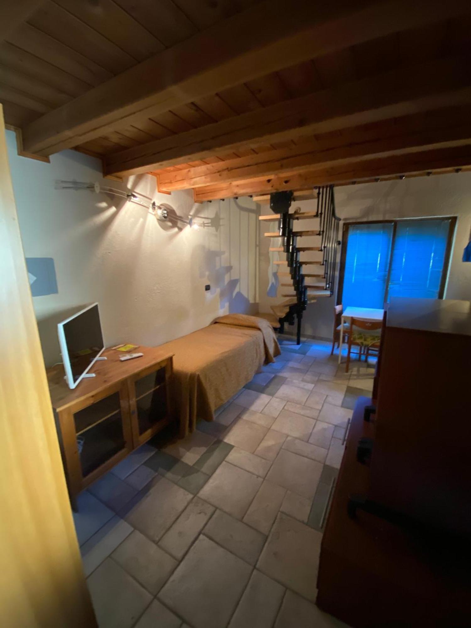 Hotel&Restaurant Armanac De Toubie Arnad Zewnętrze zdjęcie