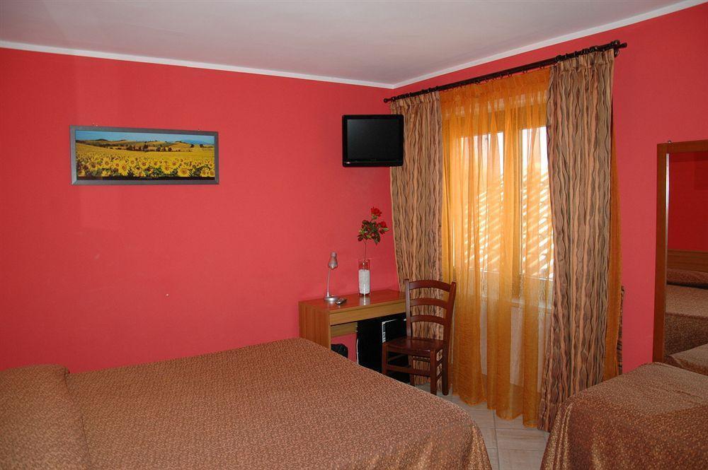 Hotel&Restaurant Armanac De Toubie Arnad Zewnętrze zdjęcie