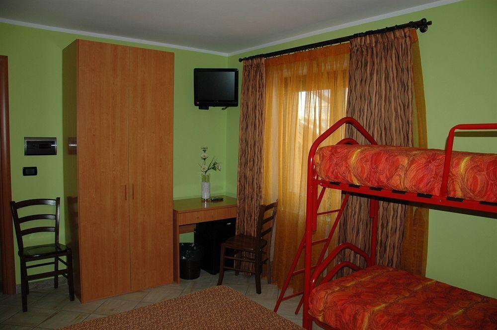 Hotel&Restaurant Armanac De Toubie Arnad Zewnętrze zdjęcie